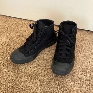 Pembroke Canvas High Top Shoes